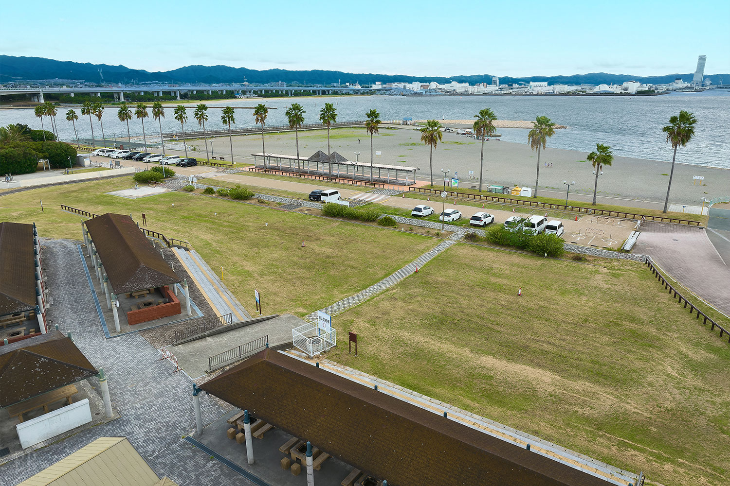 関西でも希少！RVパーク完備でキャンピングカー泊も可能